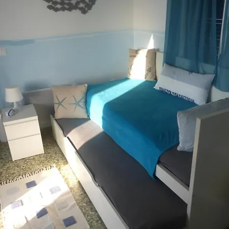 Franziska - 1 Naousa (Paros)